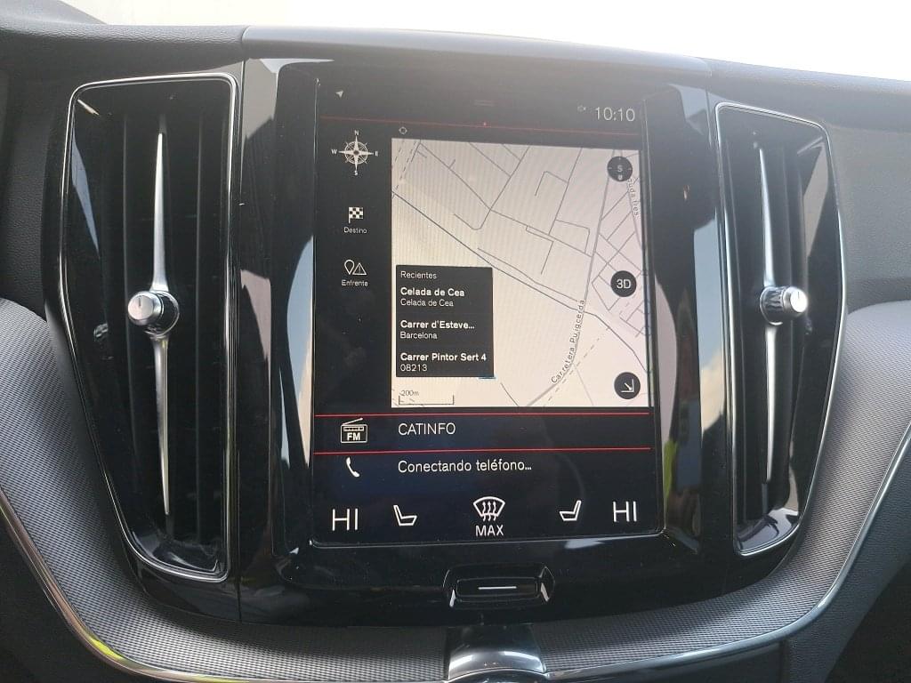 VOLVO XC60 2.0 T8 AWD R-Design 390CV 10 