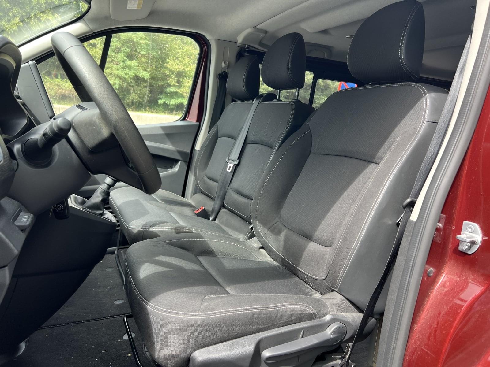 RENAULT TRAFIC 2.0DCI 110CV 10 
