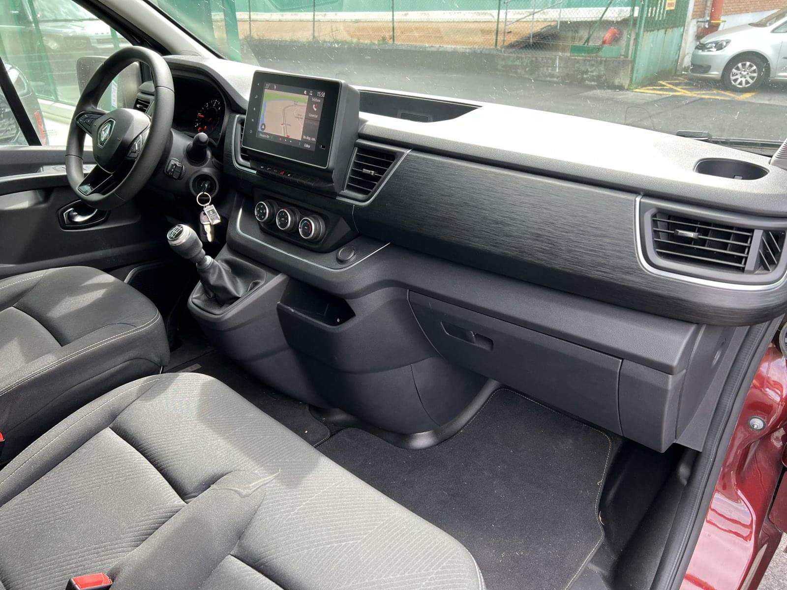 RENAULT TRAFIC 2.0DCI 110CV 18 