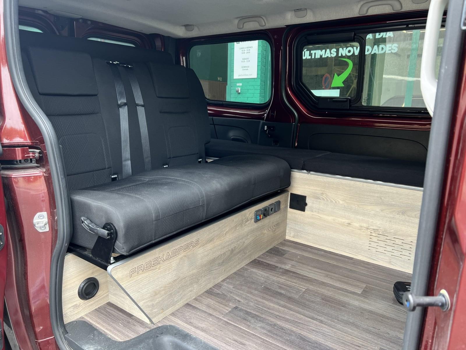 RENAULT TRAFIC 2.0DCI 110CV 21 