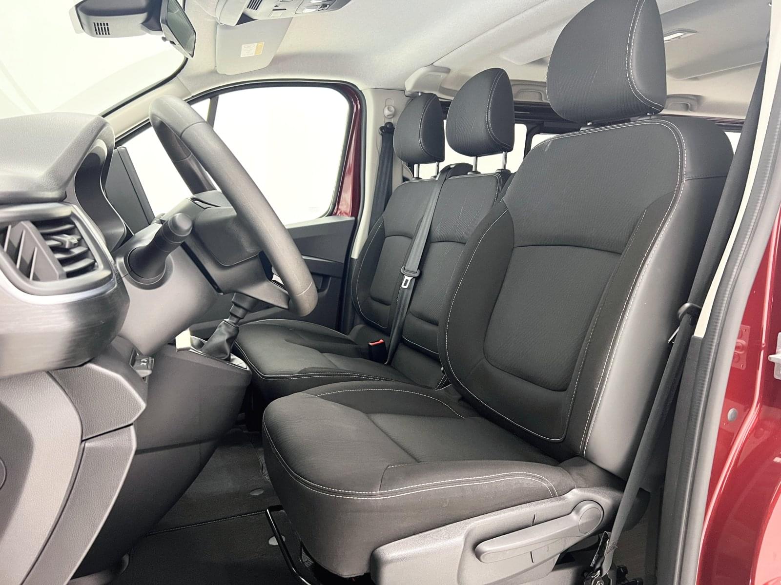 RENAULT TRAFIC 2.0DCI 110CV 21