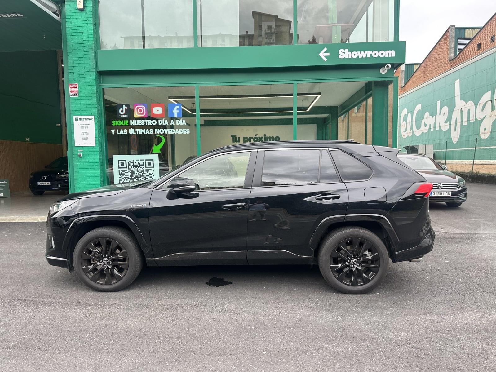 TOYOTA RAV4 2.5L 220H BLACK EDITION 2 