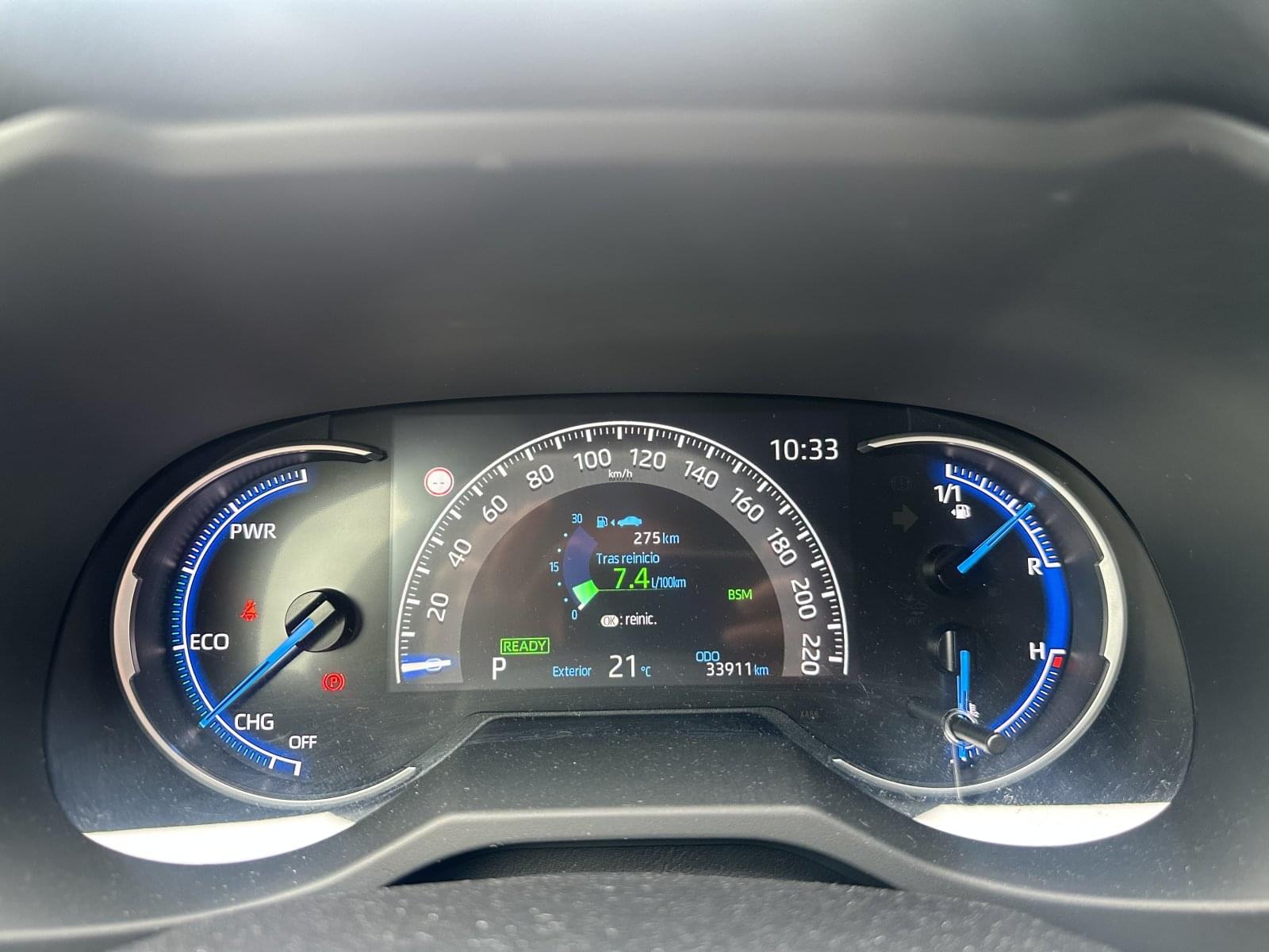 TOYOTA RAV4 2.5L 220H BLACK EDITION 13 