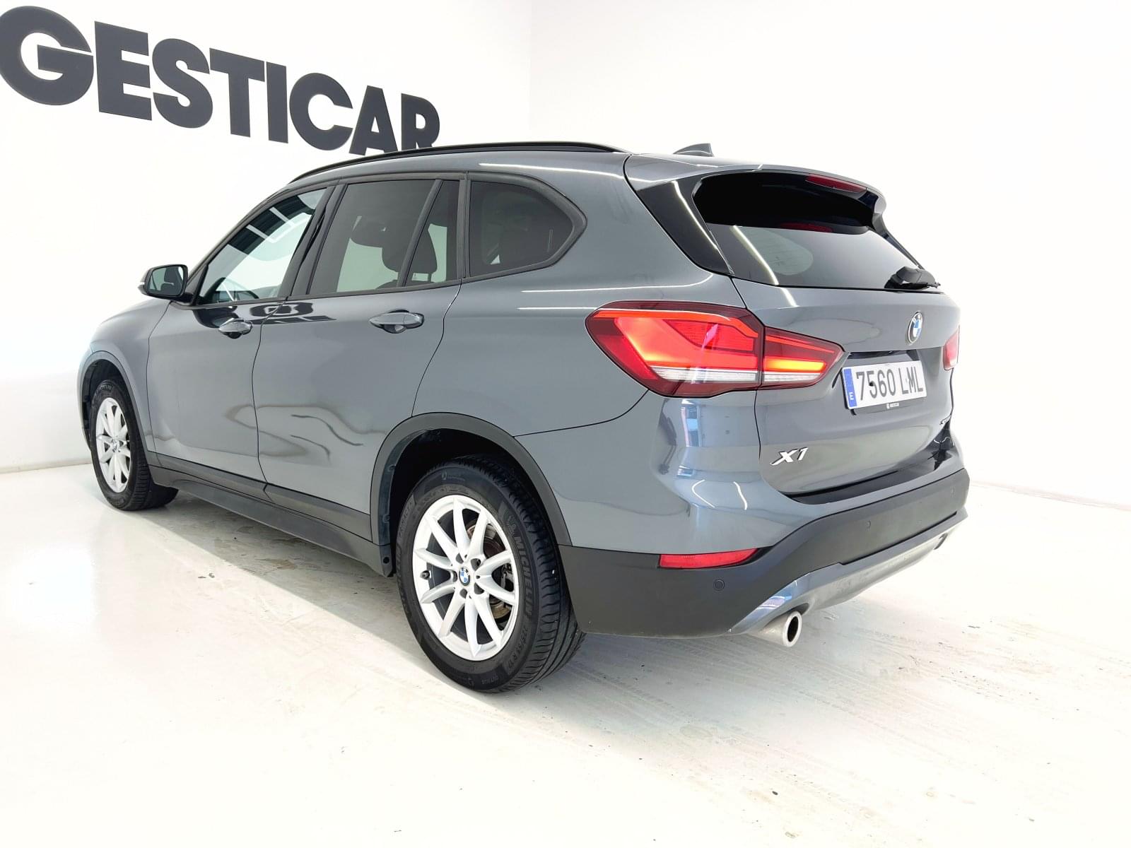 BMW X1 SDRIVE  18I 1.5 136cv 10