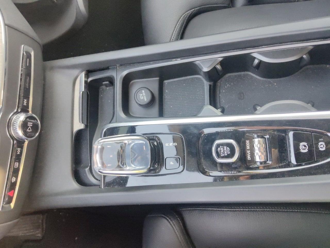 VOLVO XC60 2.0 T6 RECHARGE INSCRIPTION AUTO 340CV 9 