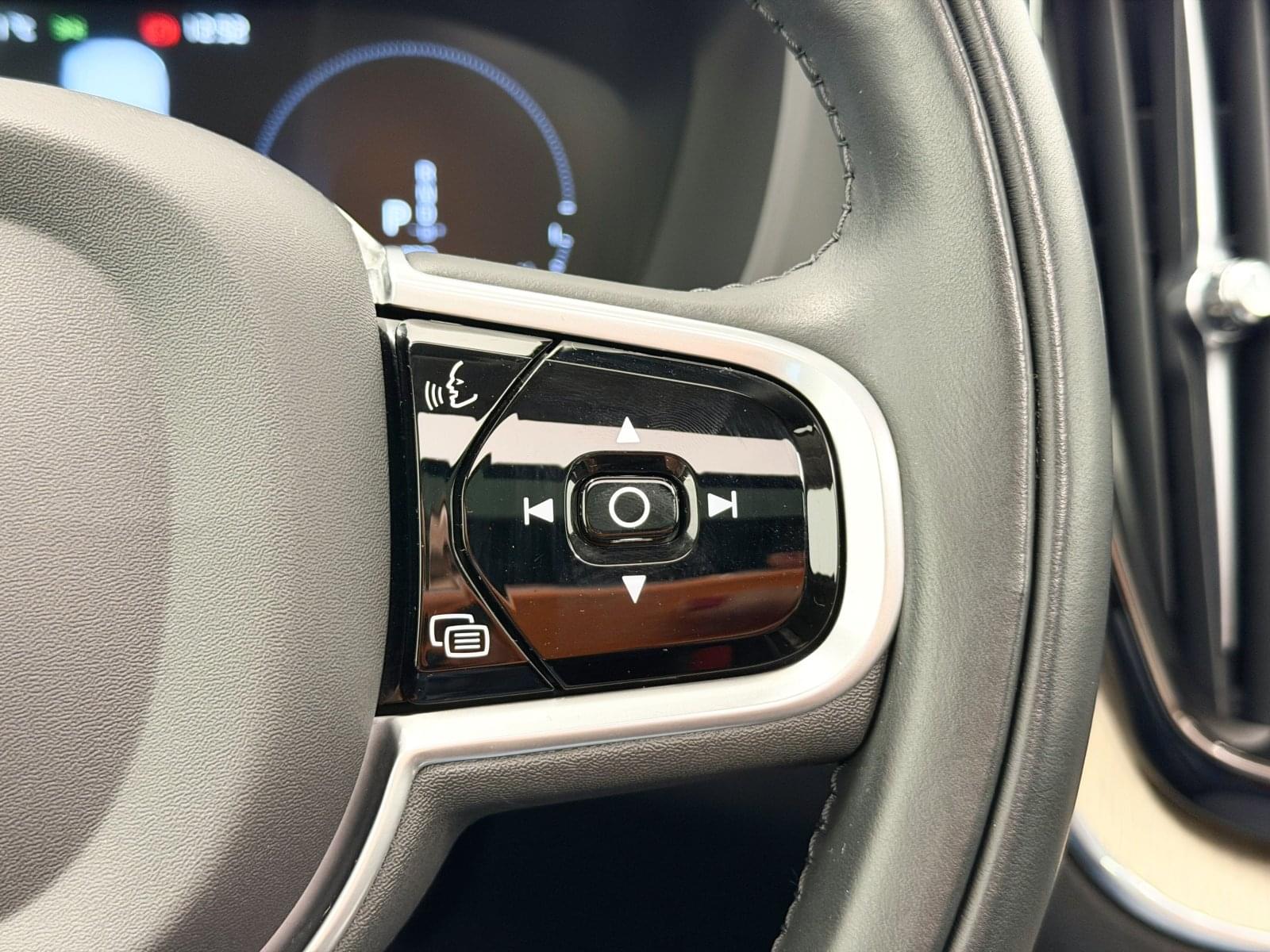 VOLVO XC60 2.0 T6 INSCRIPTION AUTO 340CV 31 