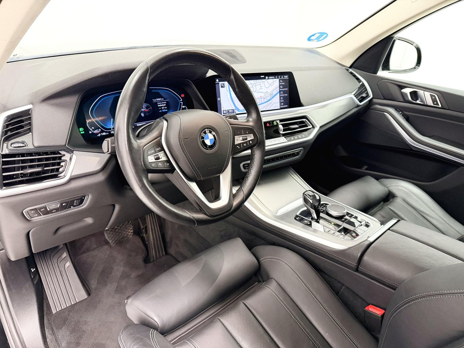 BMW X5 XDRIVE45E 394 CV 28