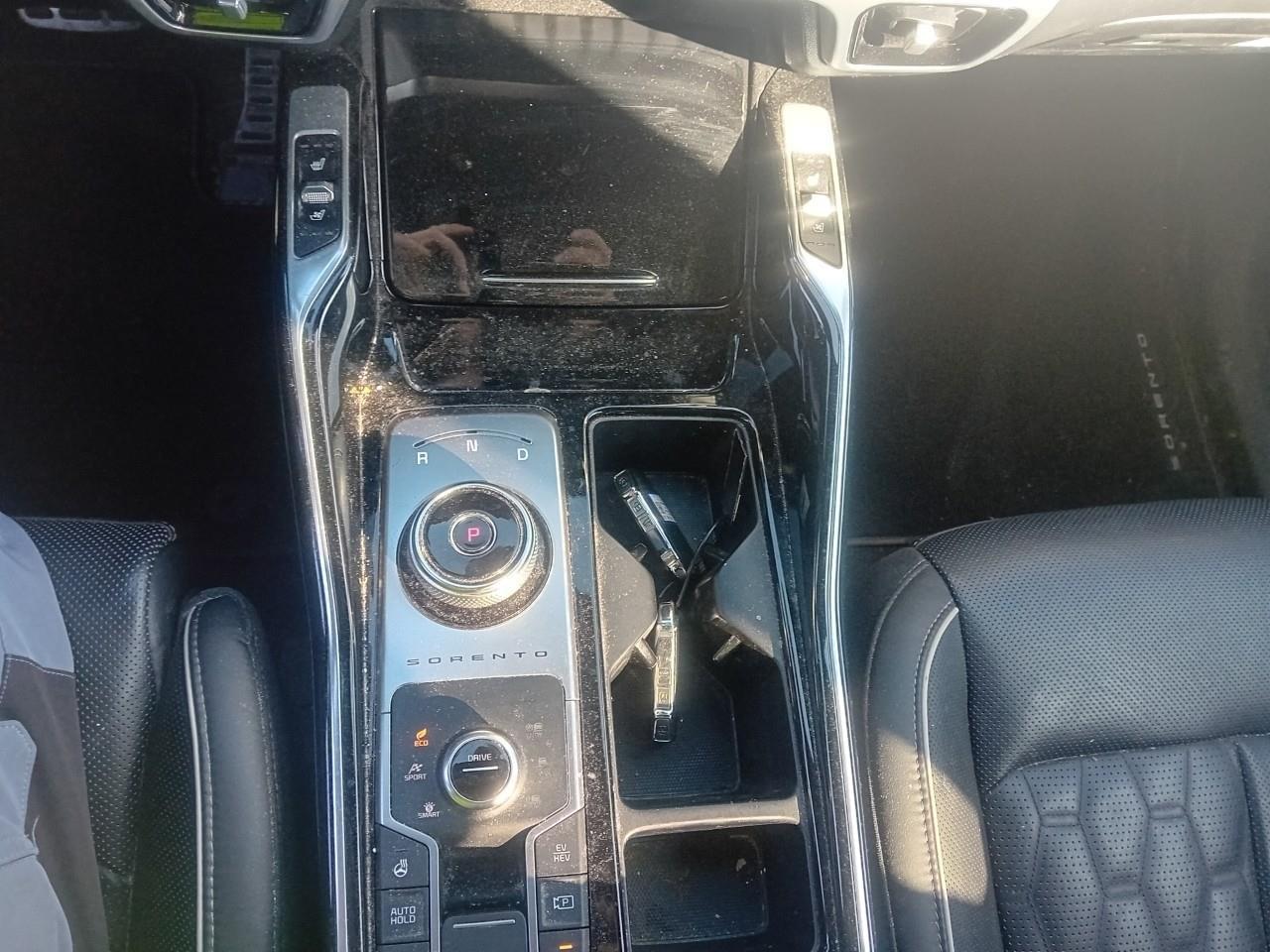 KIA SORENTO LUXURY PHEV 4WD 1.6 T-GDI  265CV 7P 10 