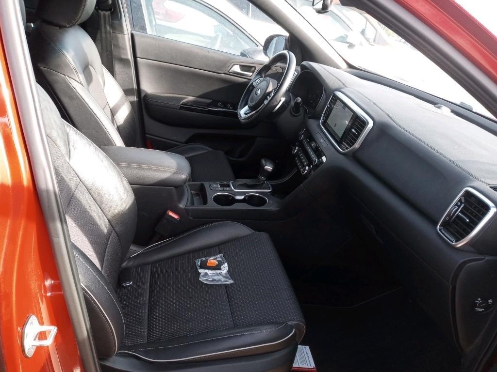 KIA SPORTAGE GT LINE ESSENTIAL 1.6 CRDI 136CV 10 