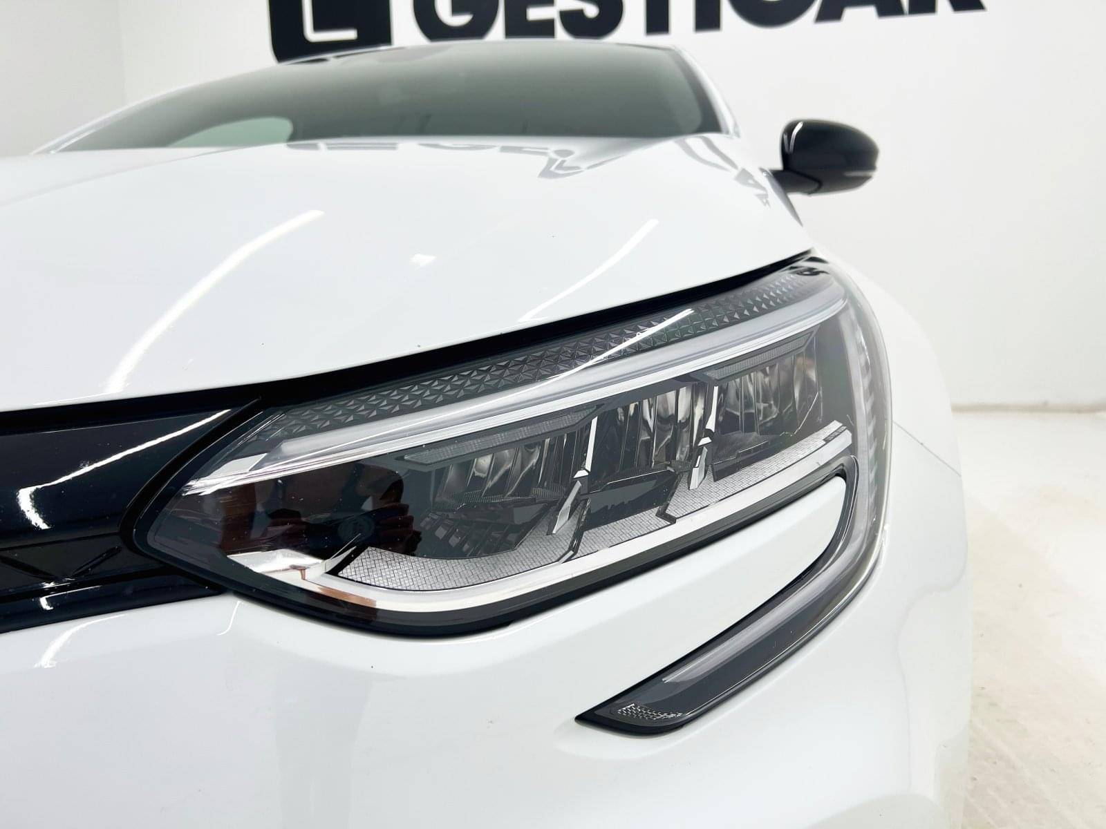 RENAULT MéGANE RS TROPHY 300CV 9 
