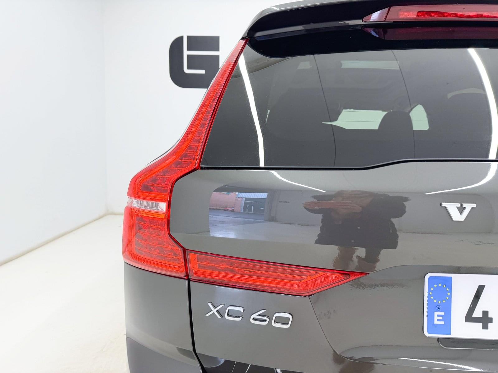 VOLVO XC60 2.0 T8 AWD INSCRIPTION AUTO 390CV 12 