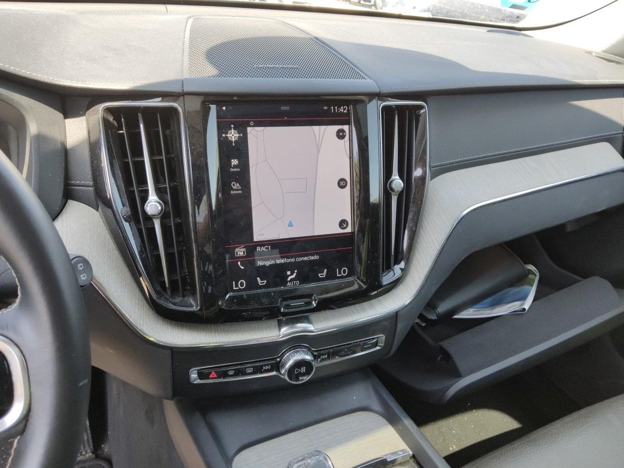 VOLVO XC60 2.0 T8 AWD INSCRIPTION AUTO 390CV 7 
