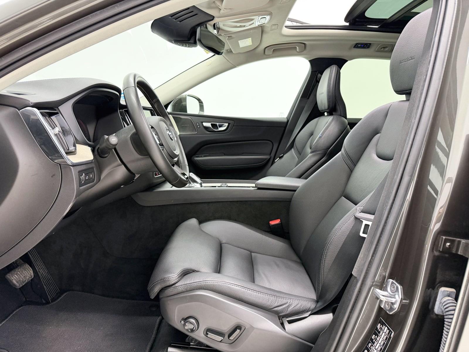 VOLVO XC60 2.0 T8 AWD INSCRIPTION AUTO 390CV 28 