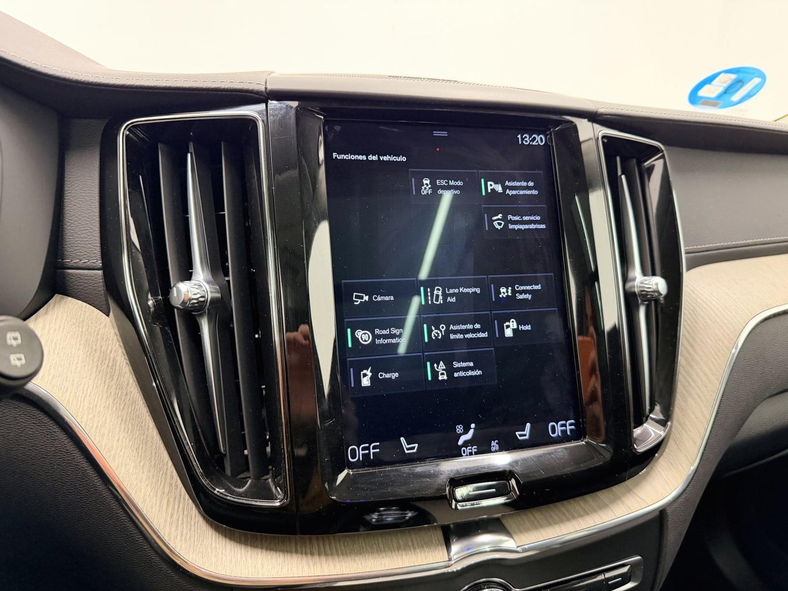 VOLVO XC60 2.0 T8 AWD INSCRIPTION AUTO 390CV 38 