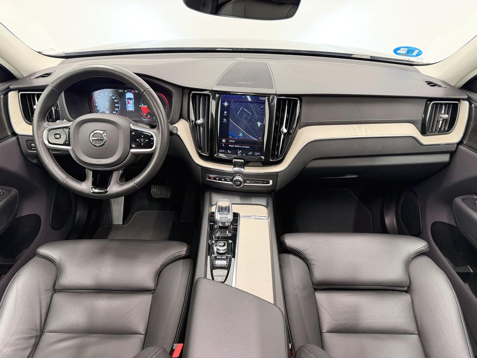 VOLVO XC60 2.0 T8 AWD INSCRIPTION AUTO 390CV 31 