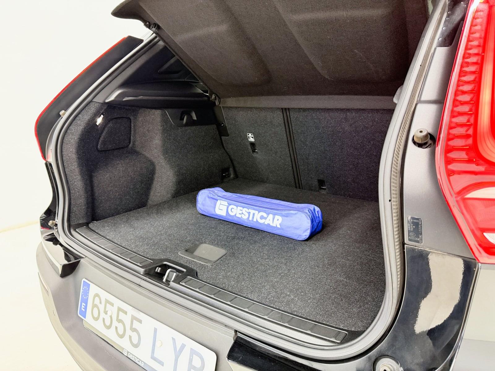 VOLVO XC40 ESSENTIAL  1.5 130CV MT6 E6D 15 