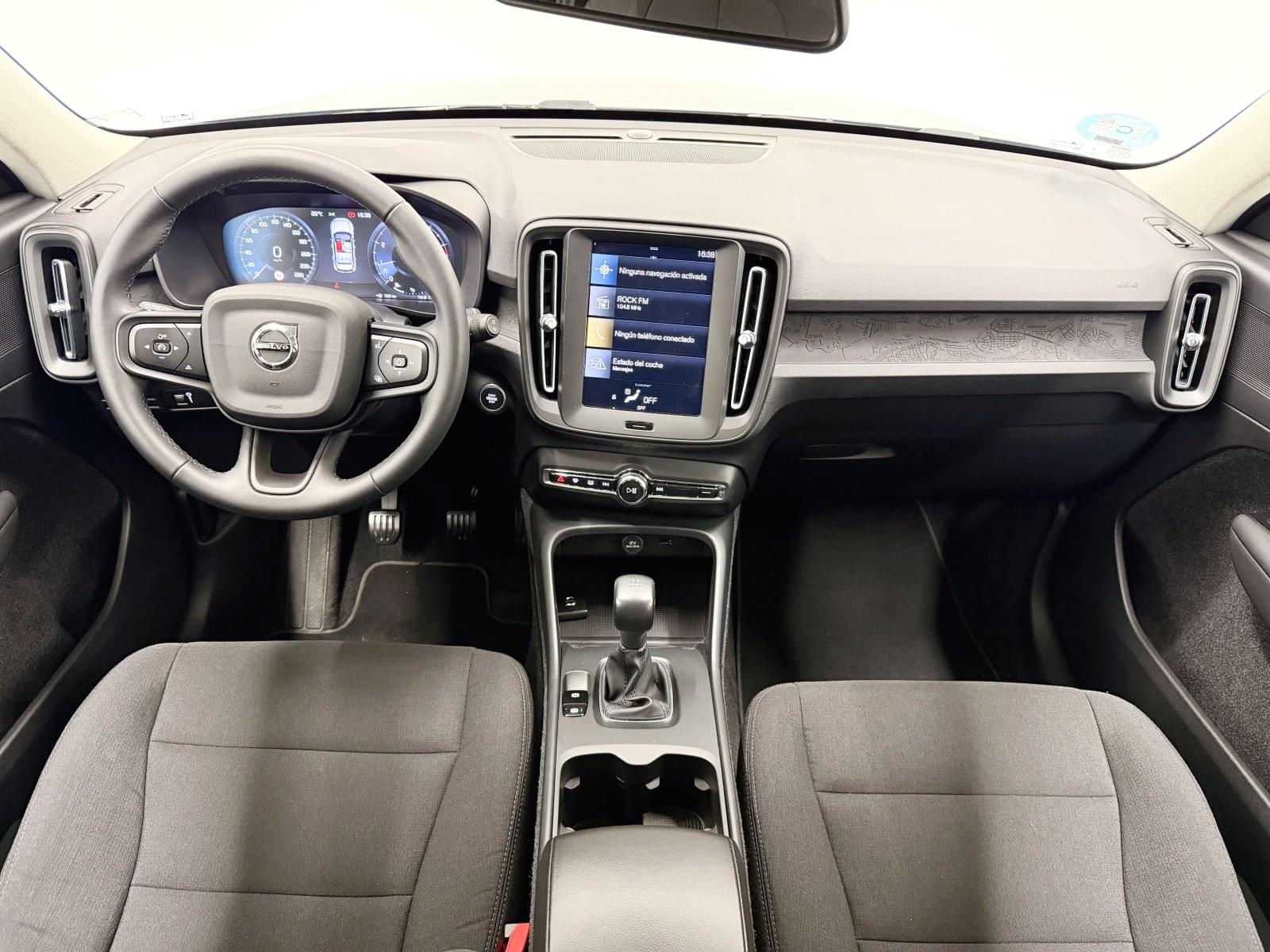 VOLVO XC40 ESSENTIAL  1.5 130CV MT6 E6D 26 