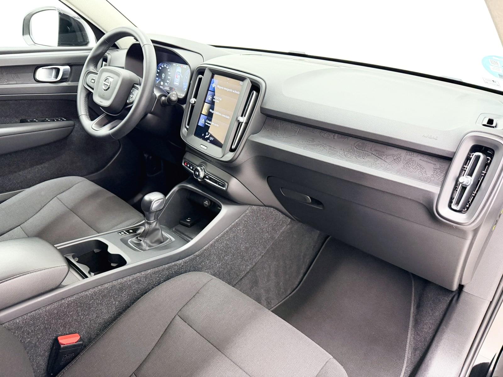 VOLVO XC40 ESSENTIAL  1.5 130CV MT6 E6D 36 