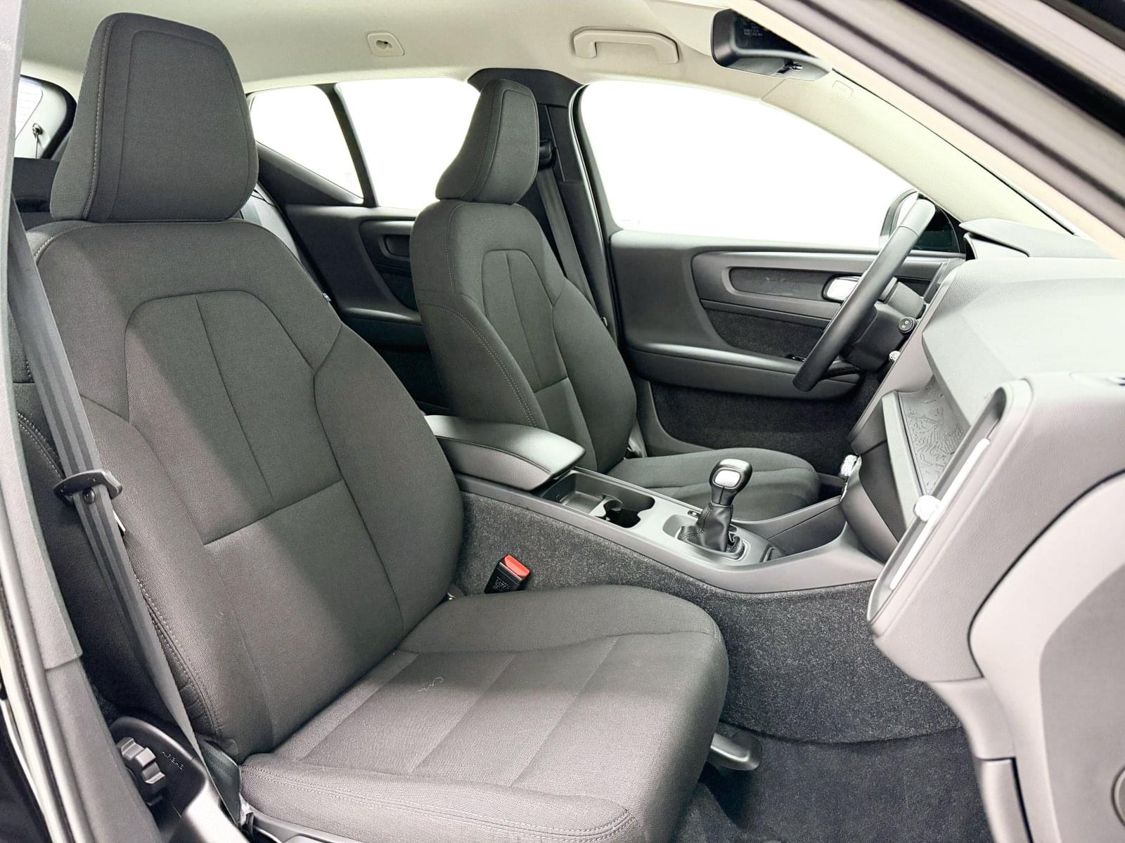 VOLVO XC40 ESSENTIAL  1.5 130CV MT6 E6D 42 