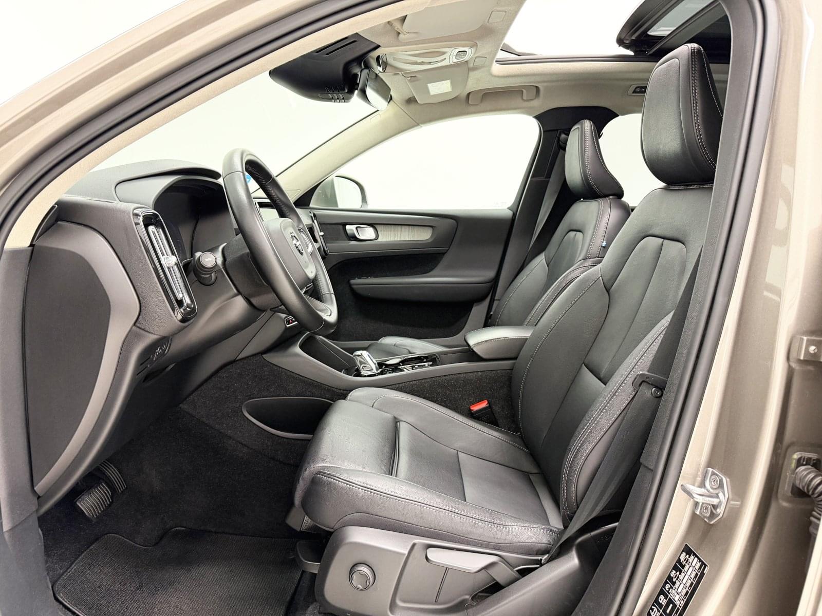 VOLVO XC40 1.5 PLUG-IN HYBRID INSCRIPTION T5 262CV 27 