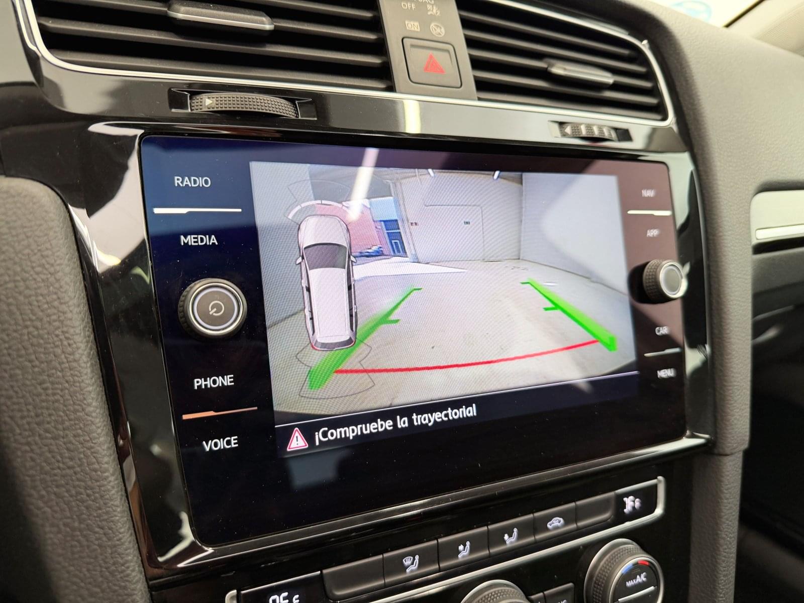 VOLKSWAGEN GOLF VARIANT SPORT BMT 2.0 TDI 150CV 33