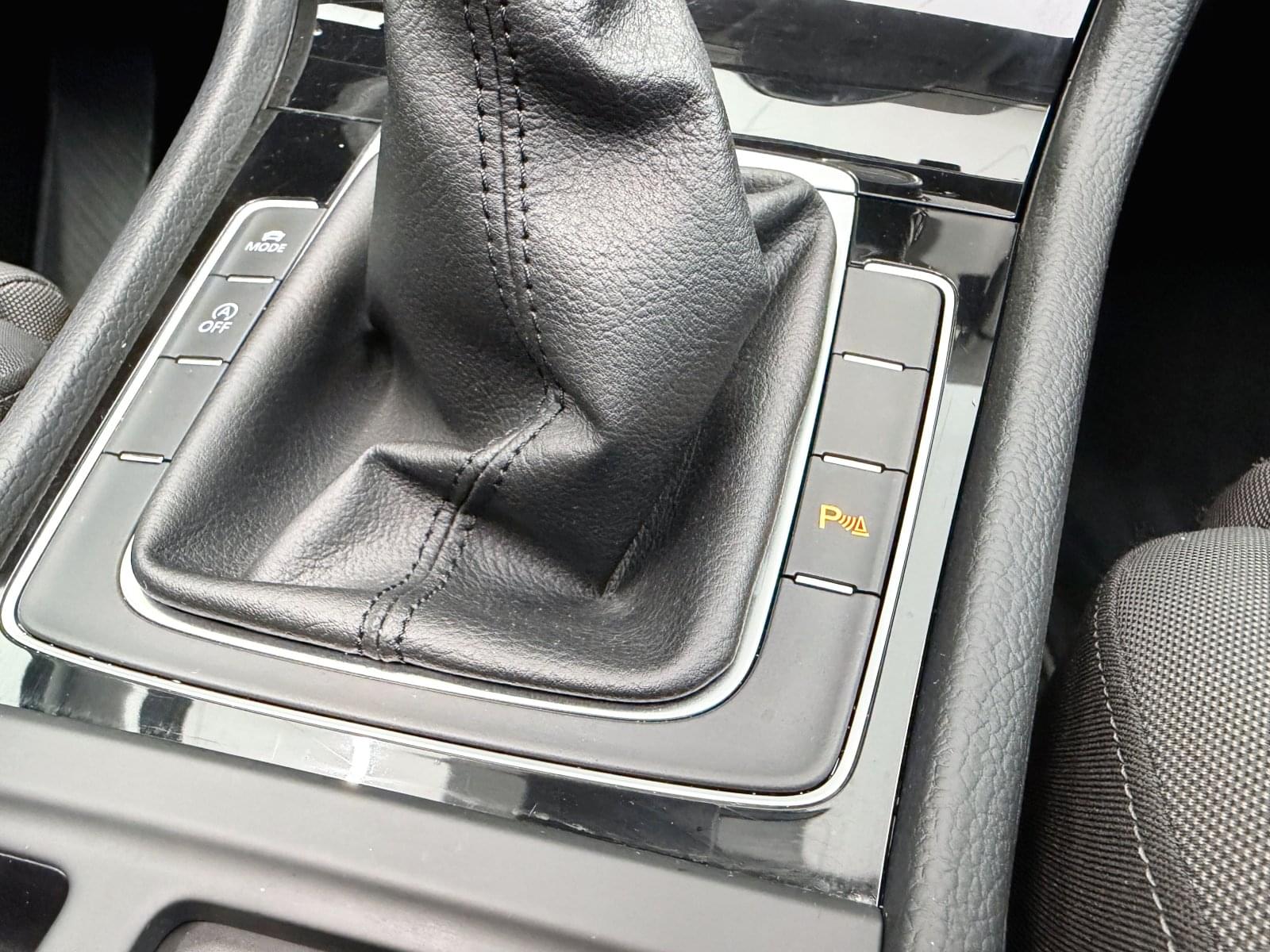 VOLKSWAGEN GOLF VARIANT SPORT BMT 2.0 TDI 150CV 37