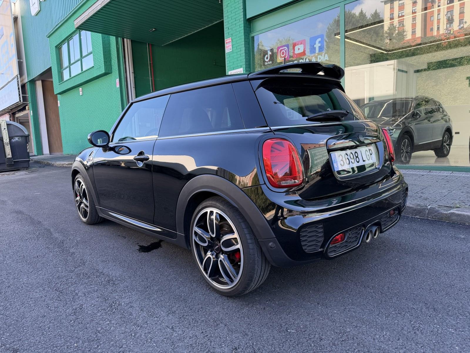 MINI MINI JOHN COOPER WORKS AUTO 5 