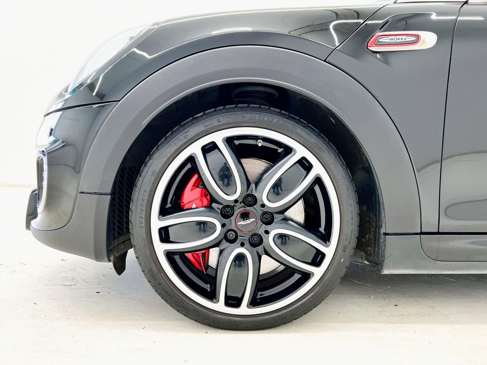 MINI MINI JOHN COOPER WORKS AUTO 23 