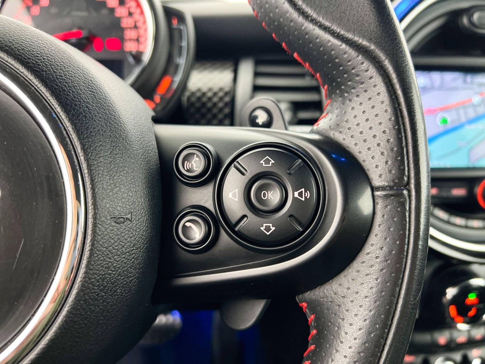 MINI MINI JOHN COOPER WORKS AUTO 35 