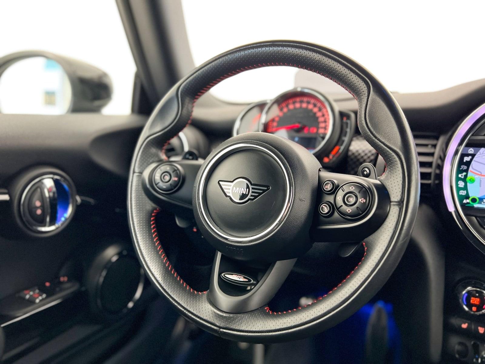 MINI MINI JOHN COOPER WORKS AUTO 32 