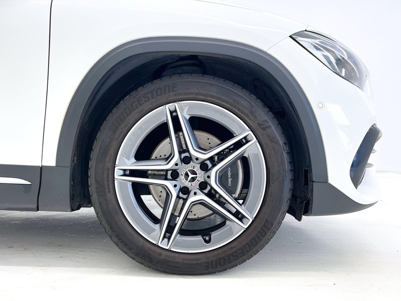 MERCEDES CLASE GLA 200D 150CV AUTO AMG 19 