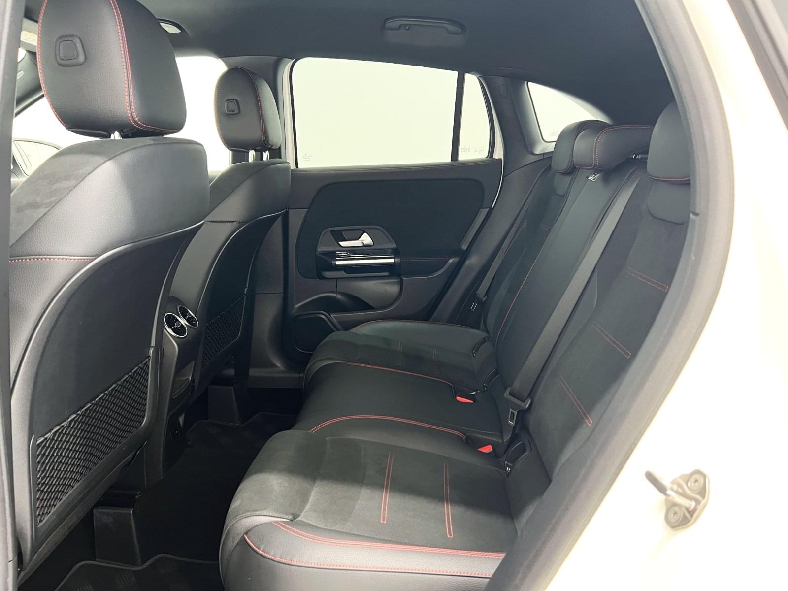 MERCEDES CLASE GLA 200D 150CV AUTO AMG 40 