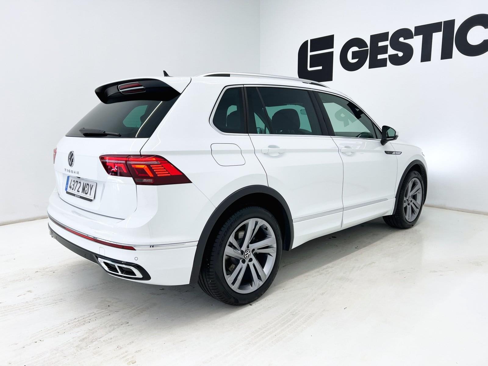 VOLKSWAGEN TIGUAN R-LINE 1.5 TSI 150CV DSG 21 