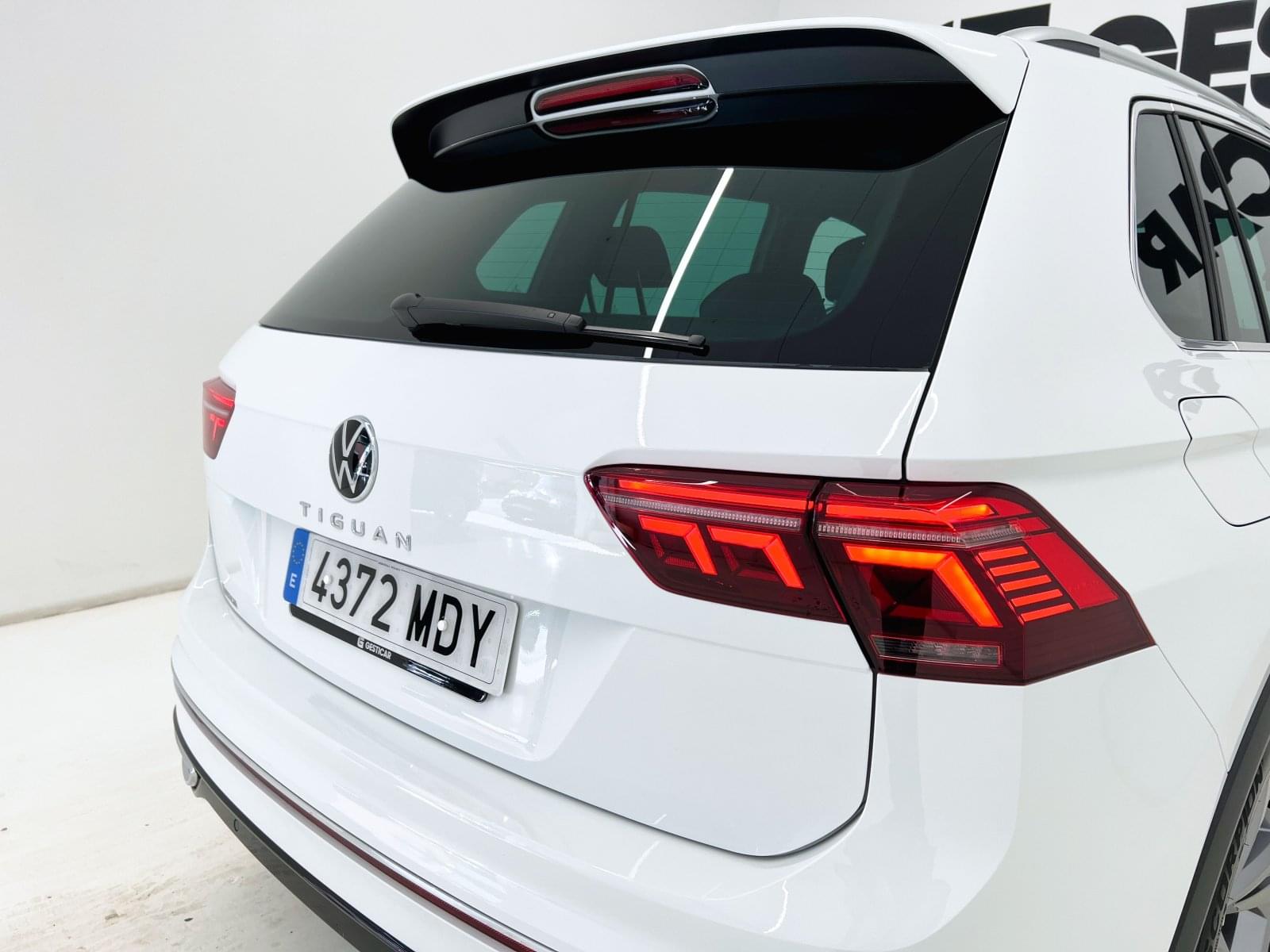 VOLKSWAGEN TIGUAN R-LINE 1.5 TSI 150CV DSG 19 