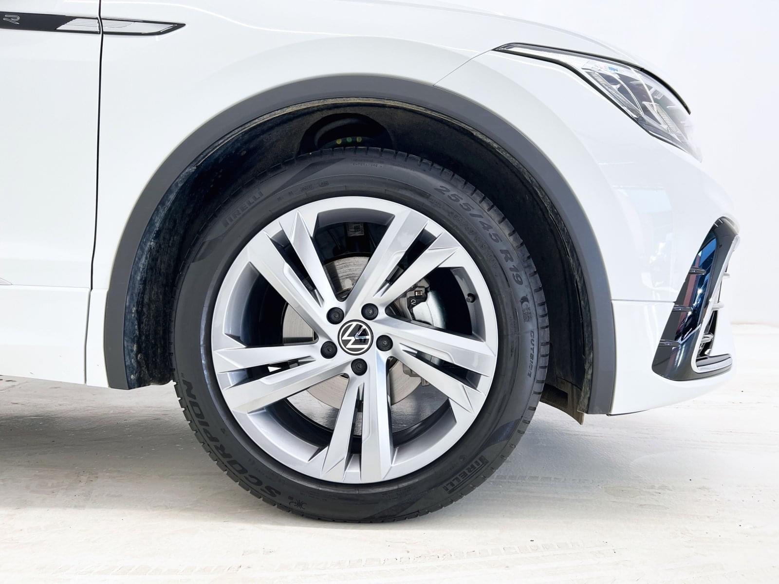 VOLKSWAGEN TIGUAN R-LINE 1.5 TSI 150CV DSG 22 
