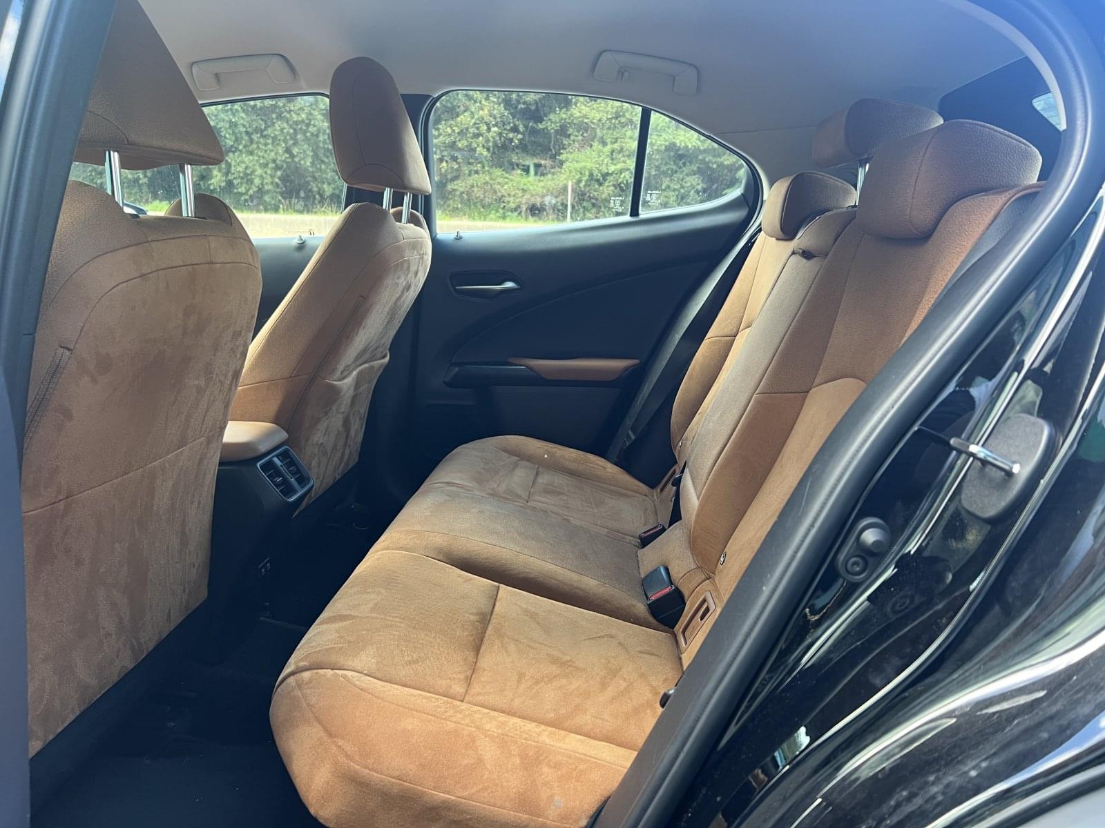 LEXUS UX 250H  152  CV 18 