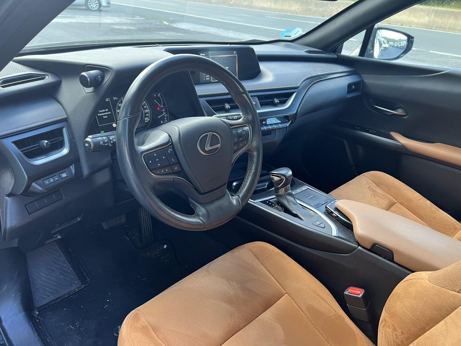 LEXUS UX 250H  152  CV 11 