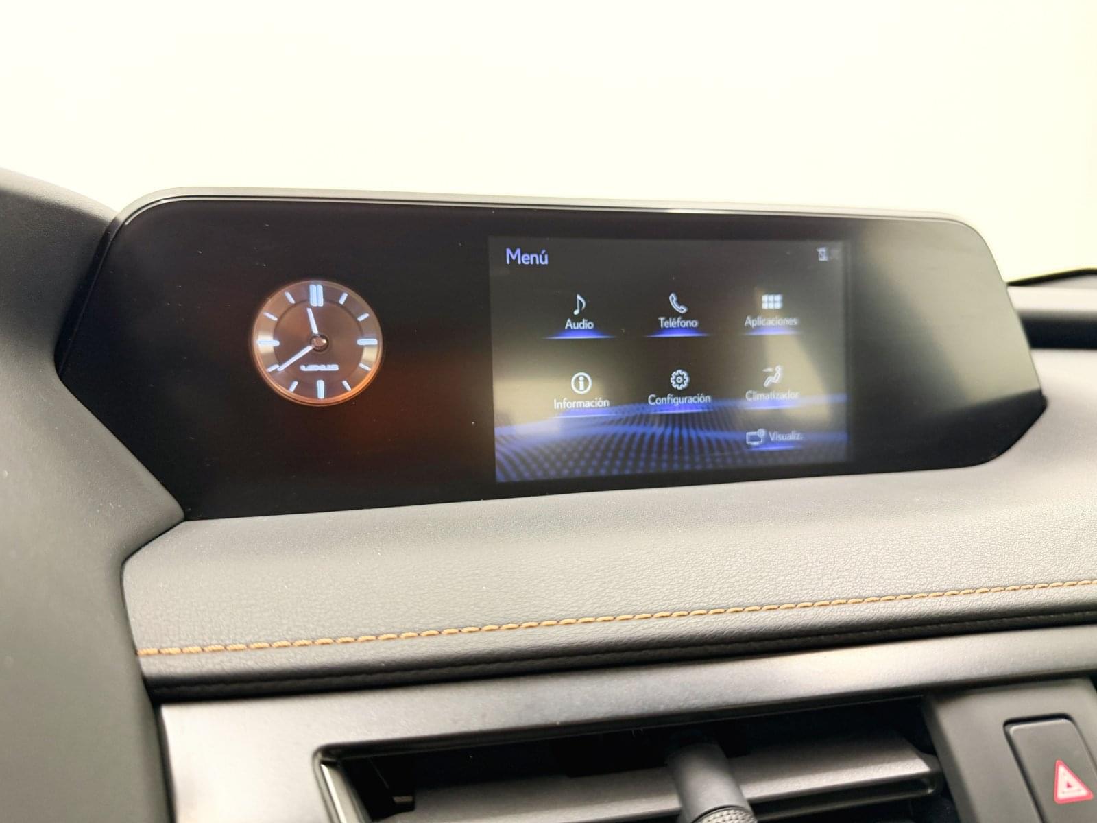 LEXUS UX 250H 184 CV 31