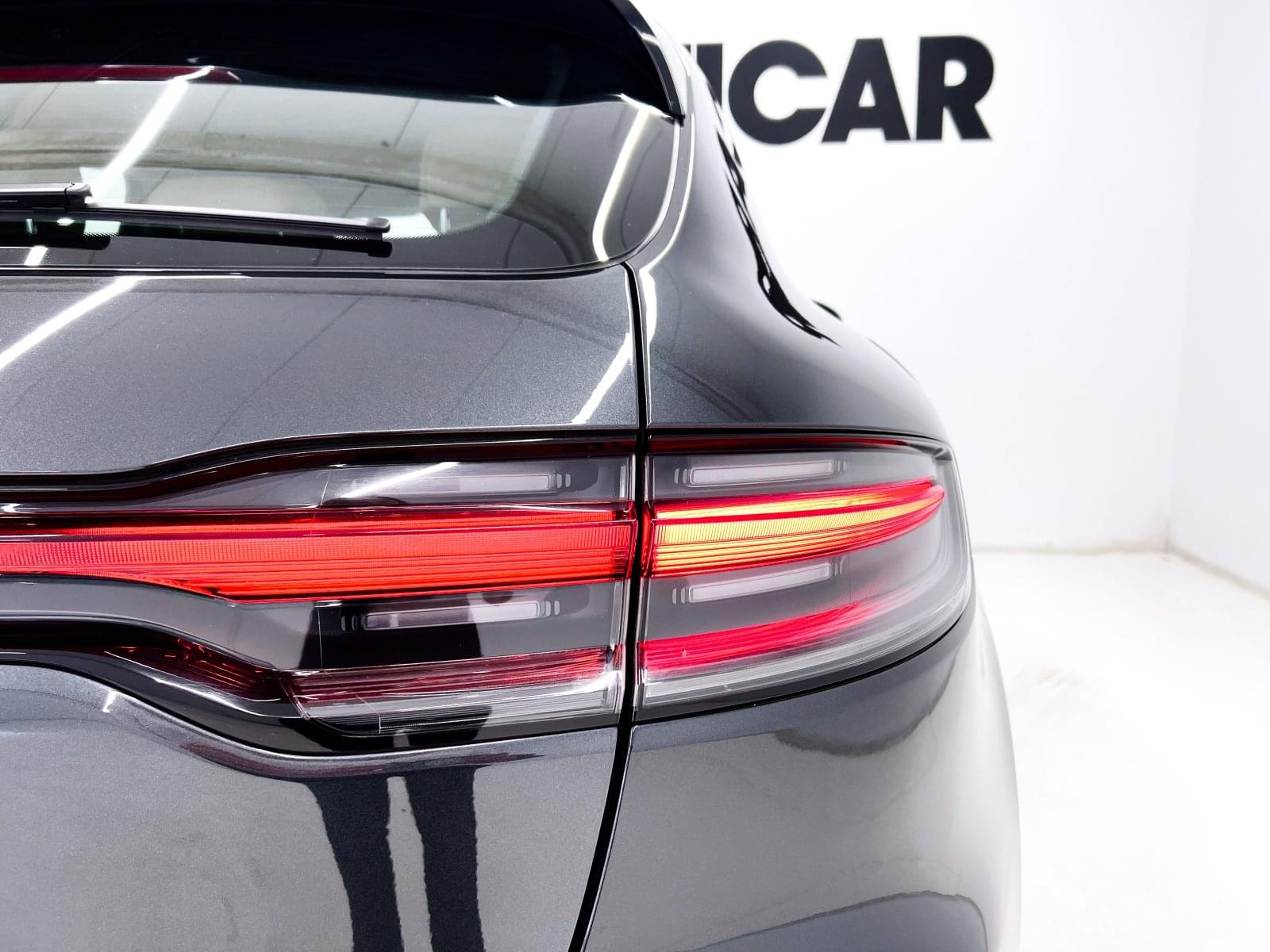 PORSCHE MACAN 245CV 18 