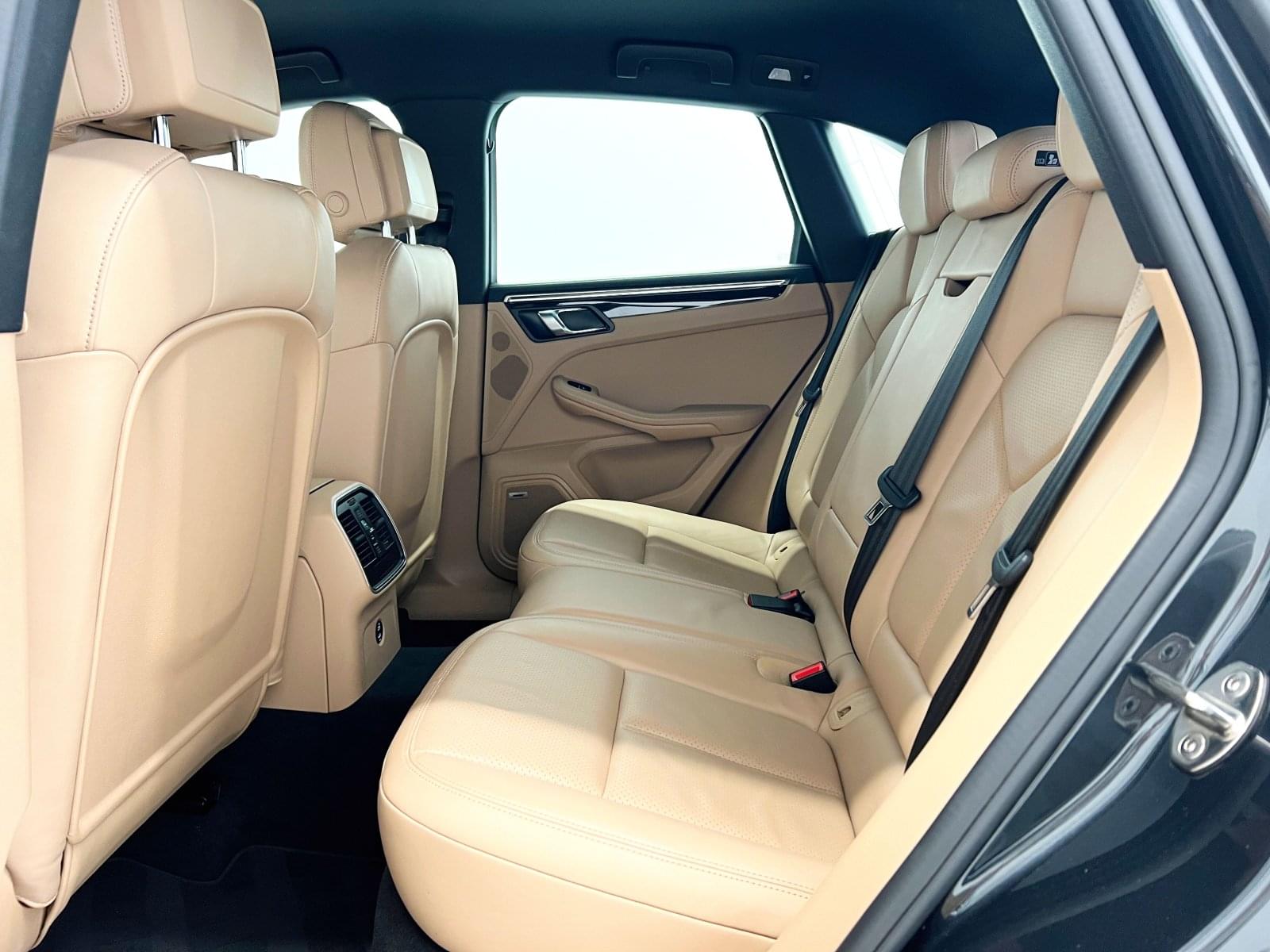 PORSCHE MACAN 245CV 48 