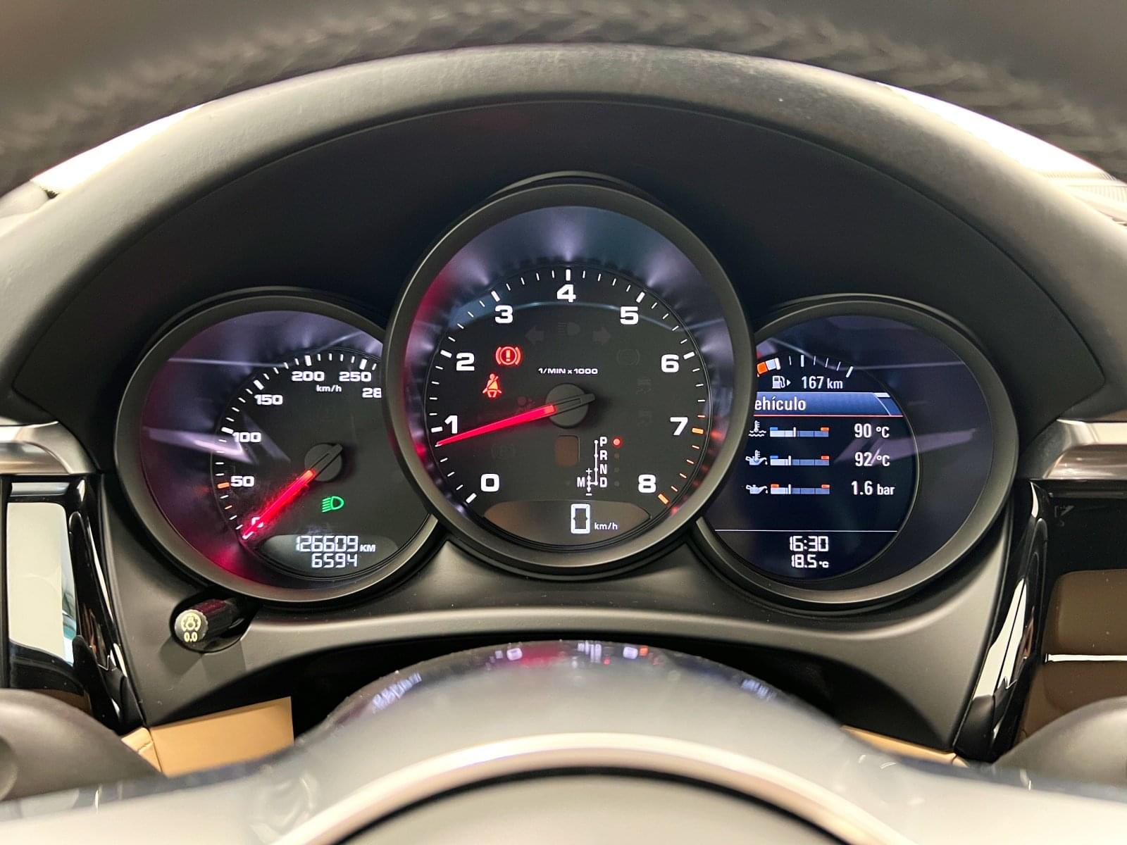 PORSCHE MACAN 245CV 35 