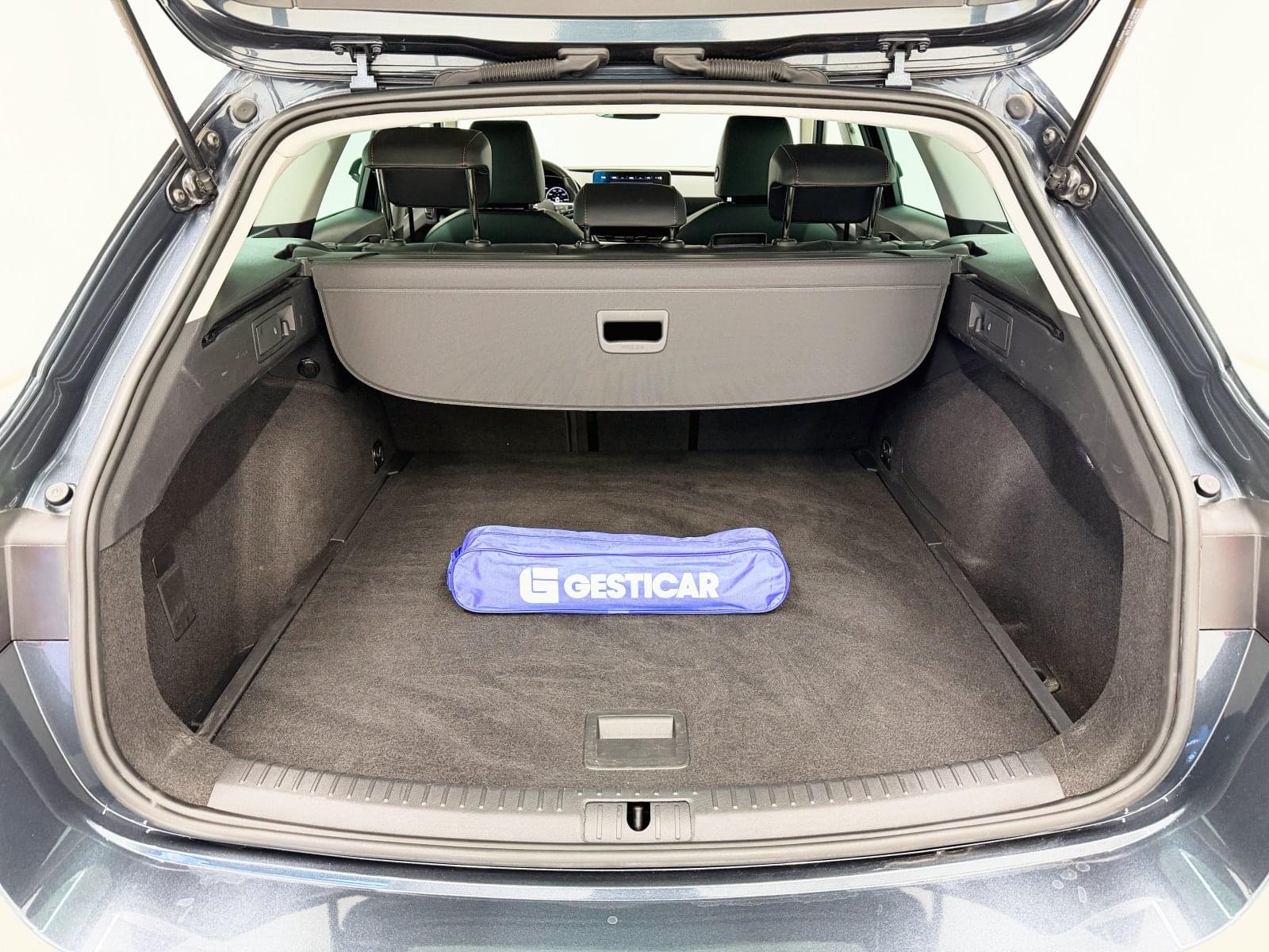 SEAT LEÓN SP 2.0 TDI 150CV S&S FR XS 14