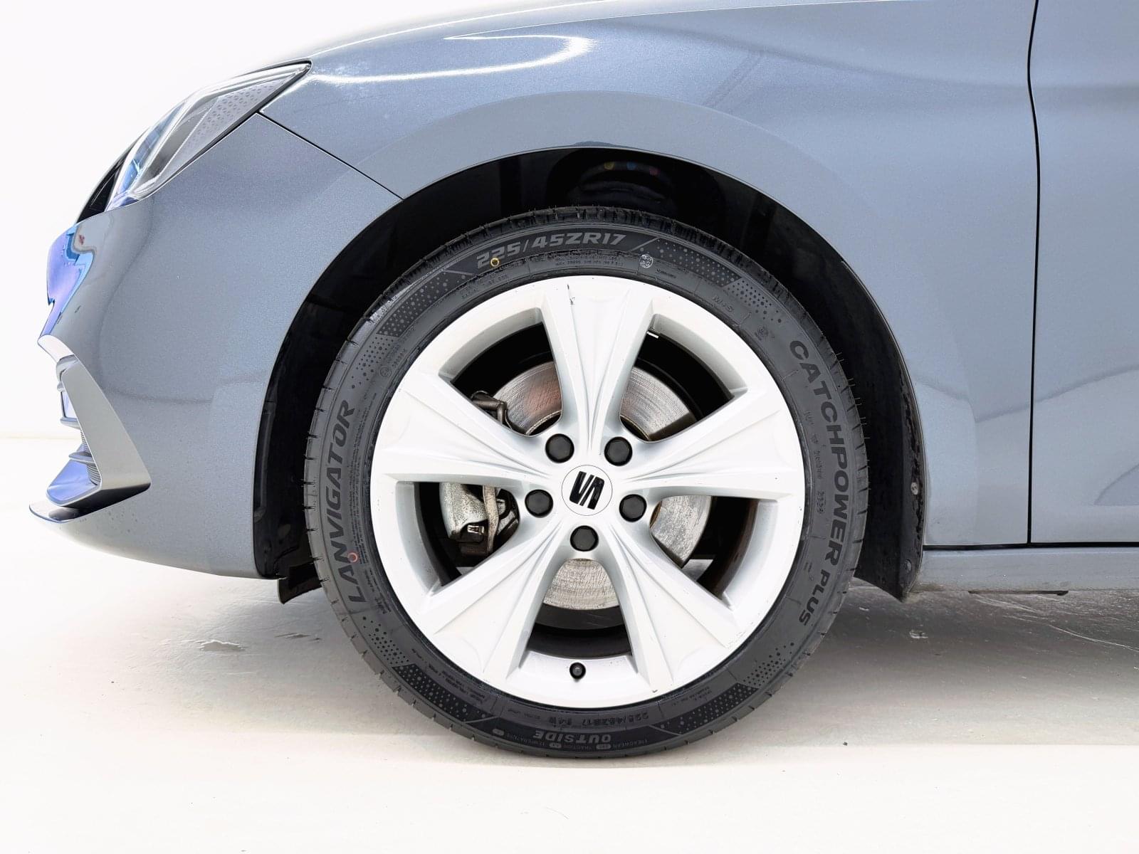 SEAT LEÓN SP 2.0 TDI 150CV S&S FR XS 21