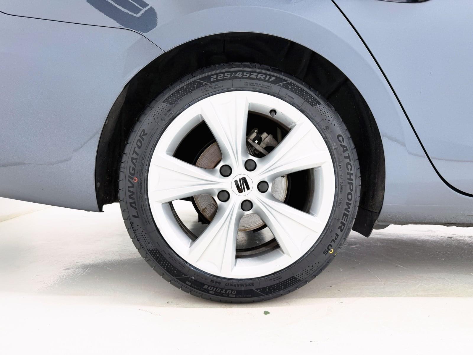 SEAT LEÓN SP 2.0 TDI 150CV S&S FR XS 23