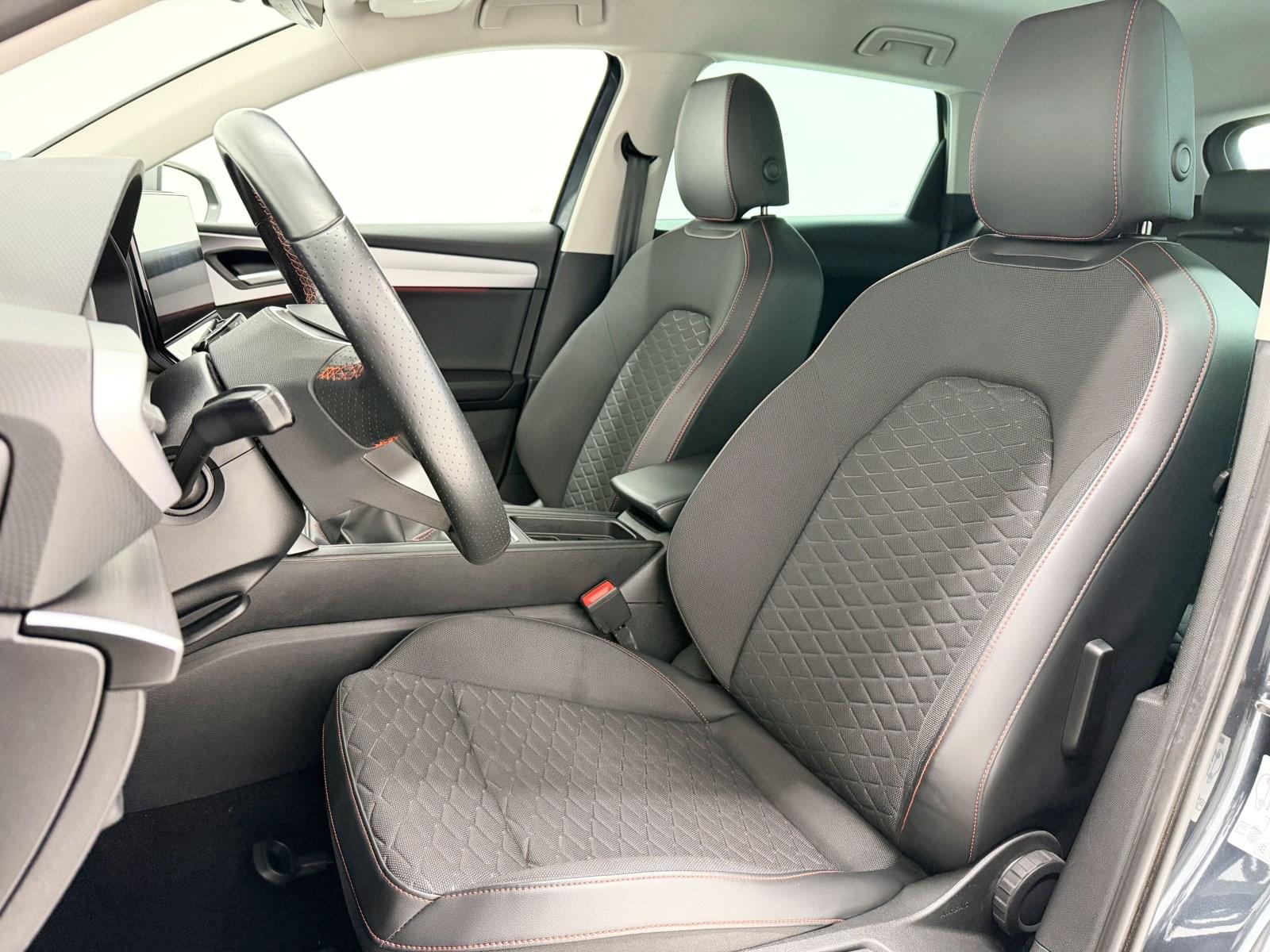 SEAT LEÓN SP 2.0 TDI 150CV S&S FR XS 24