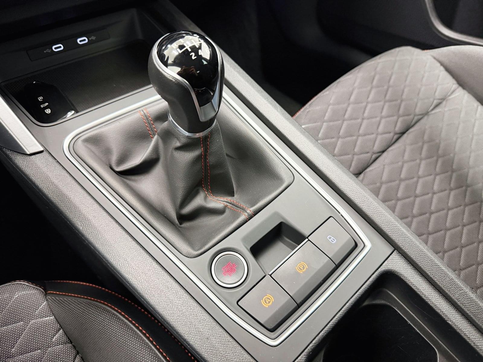 SEAT LEÓN SP 2.0 TDI 150CV S&S FR XS 38