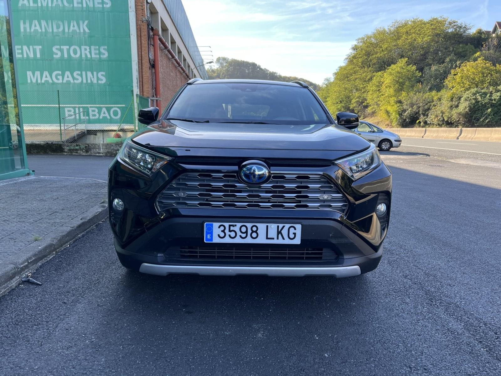 TOYOTA RAV4 2.5L 220H ADVANCE 8 
