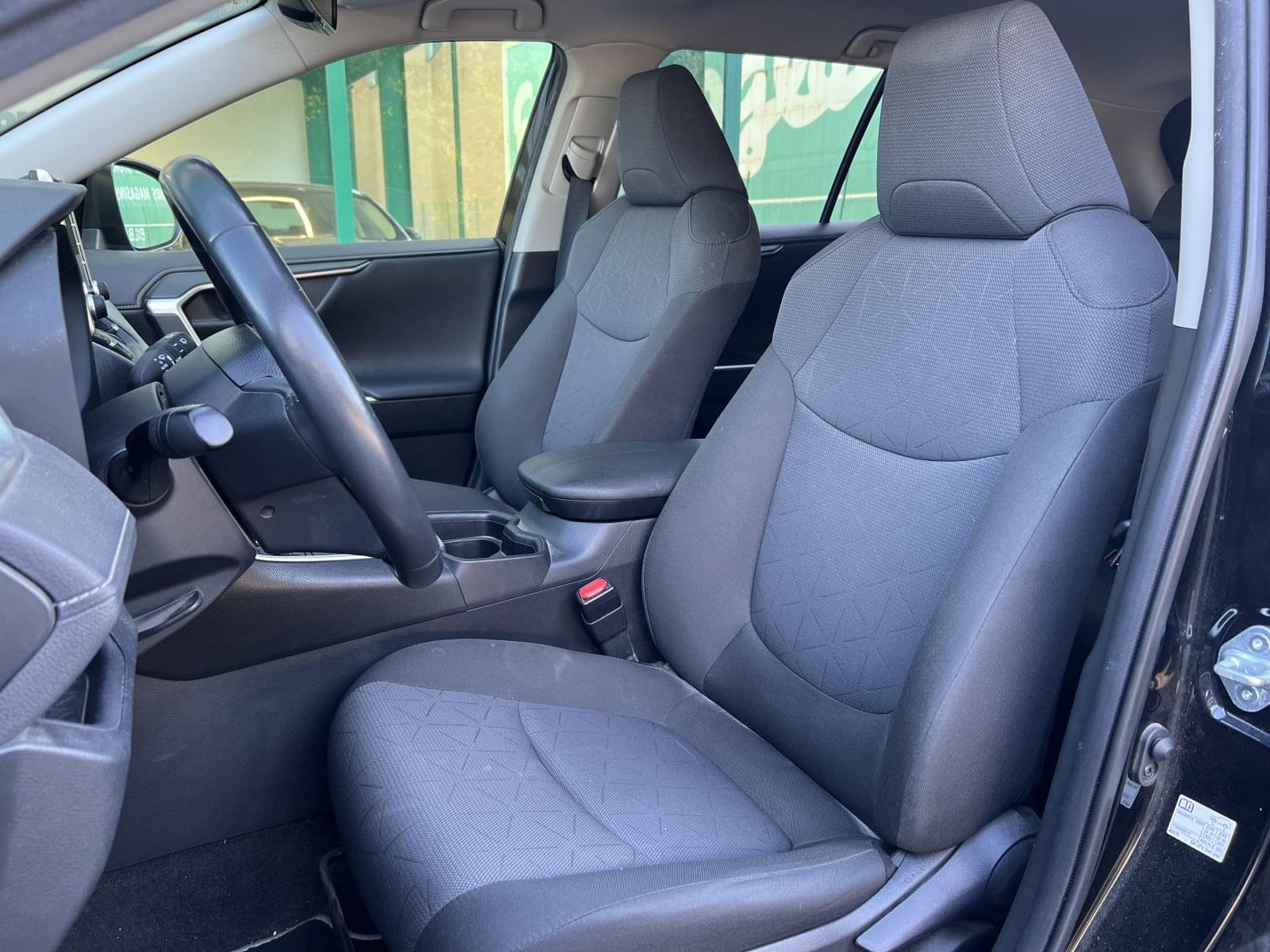 TOYOTA RAV4 2.5L 220H ADVANCE 9 