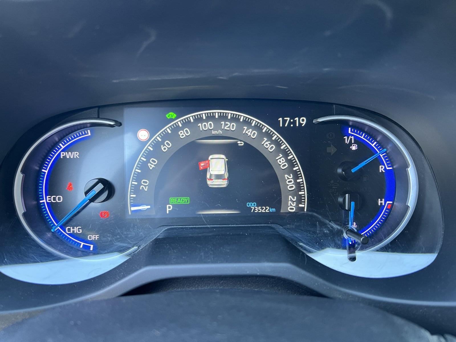 TOYOTA RAV4 2.5L 220H ADVANCE 14 