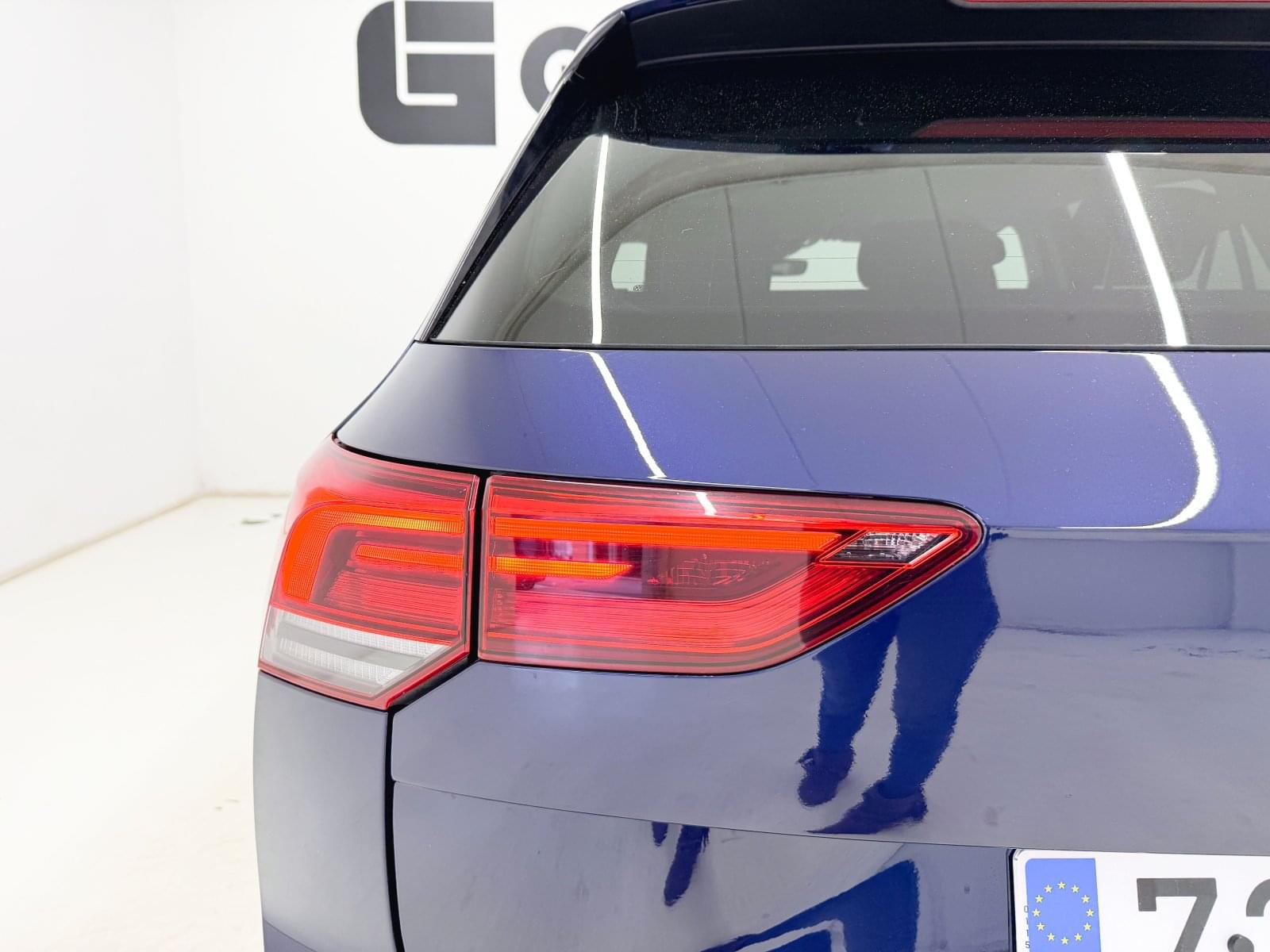 VOLKSWAGEN GOLF LIFE1.0 TSI VARIANT 110CV 11 